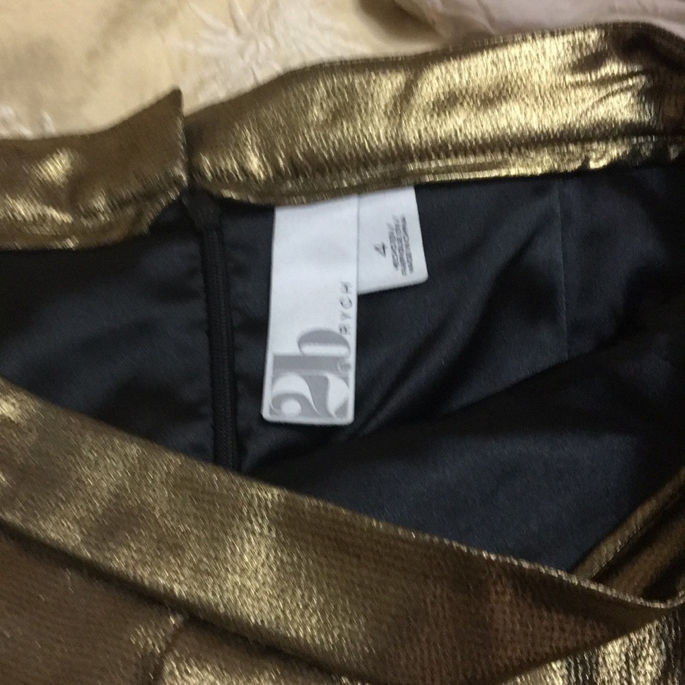 Skirt - Picture 4 of 7